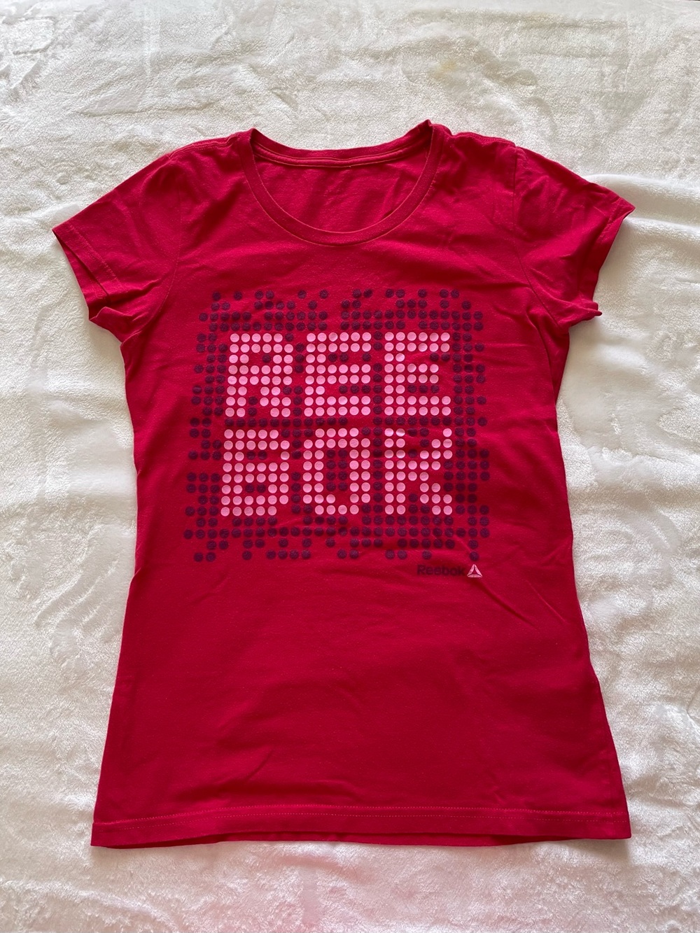 Reebok Hot Pink Graphic Dot Logo Tee